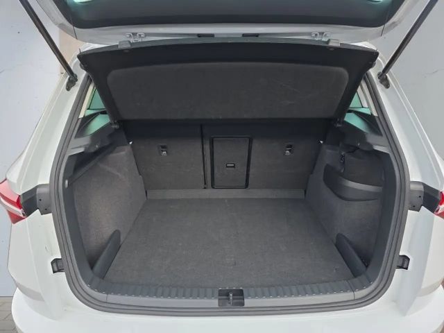 Skoda Karoq 1,0TSI 115PS Navi/LED/ACC/Kamera/Winterp.    **