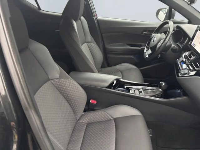 Toyota C-HR Hybride Team D