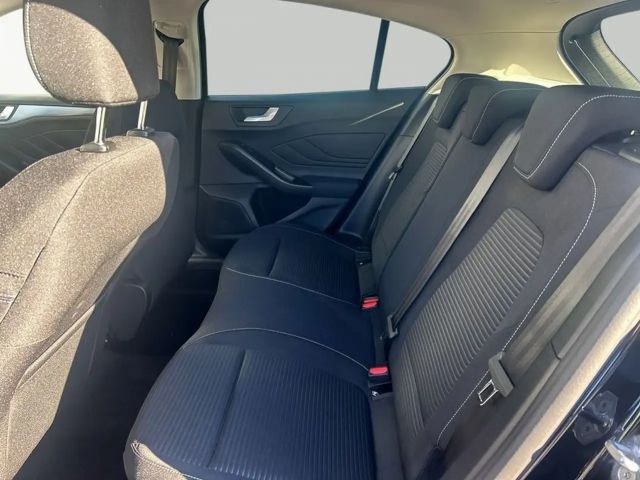 Ford Focus EcoBoost Titanium