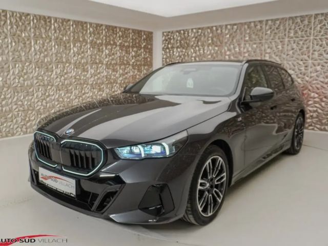 BMW 520 520d M-Sport Touring xDrive