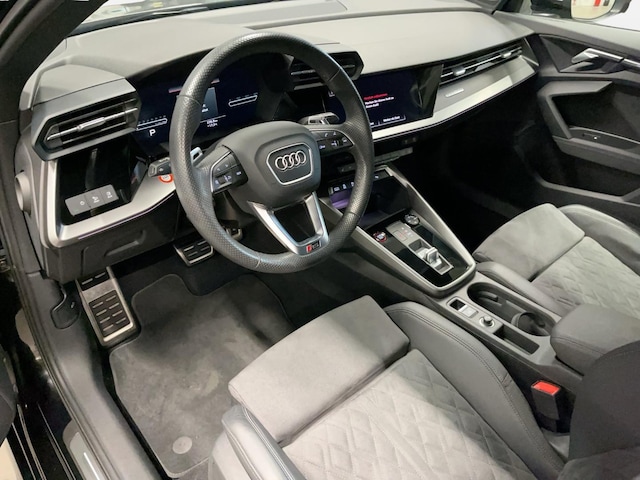 Audi RS3 Quattro S-Tronic Sedan