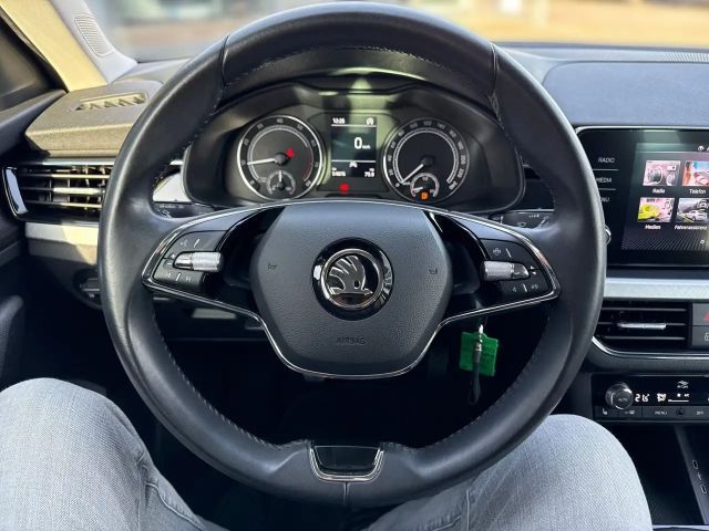 Skoda Kamiq 1.0 TSI Tour