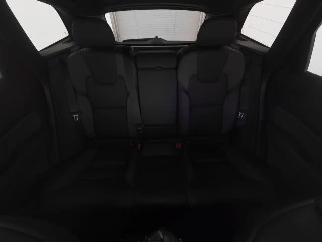 Volvo XC60 AWD Dark Plus