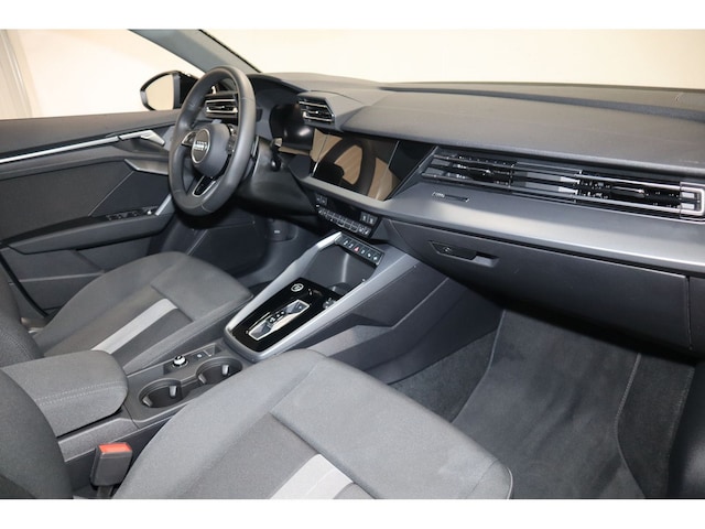 Audi A3 35 TFSI S-Tronic Sedan