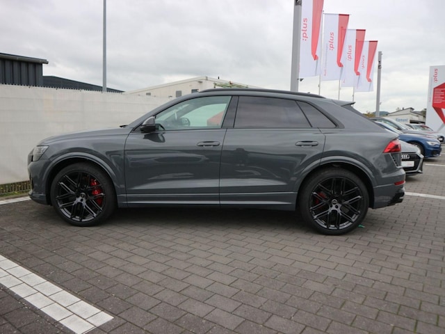 Audi RS Q8 Performance Quattro