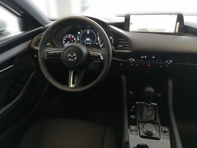 Mazda 3 G140 AT CENTRE-LINE 2,5L Hubraum