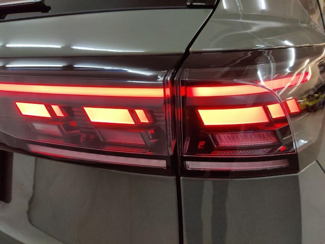 Volkswagen Tiguan 1.5 eTSI Plus