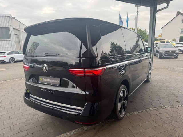 Volkswagen Multivan 2.0 TSI DSG Lang T7