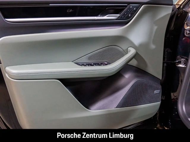 Porsche Macan Surround-View BOSE 22-Zoll LED-Matrix
