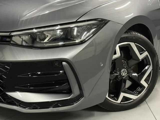 Volkswagen Passat 4Motion R-Line Variant