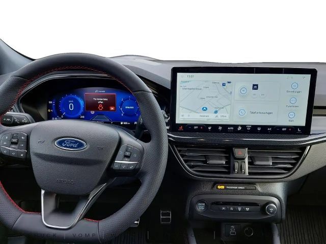 Ford Focus ST Line Wagon