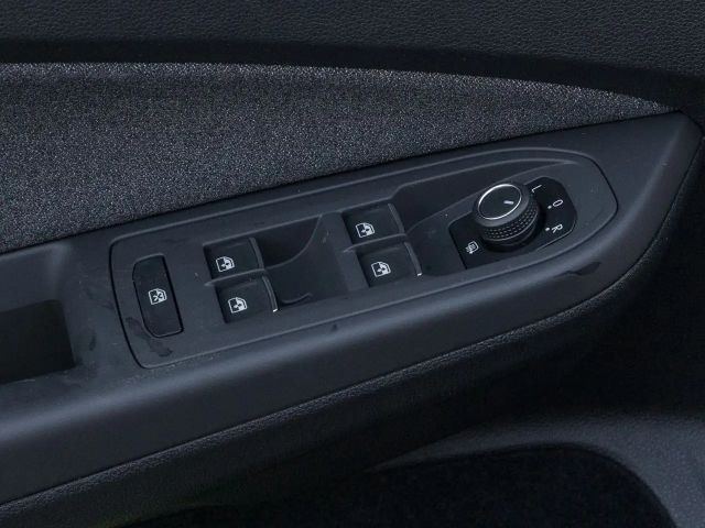 Volkswagen Golf 1.5 TSI Move Variant