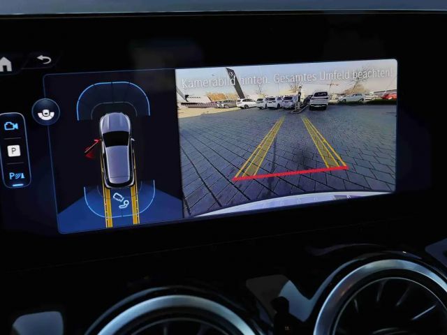 Mercedes-Benz GLA 180 Progressive