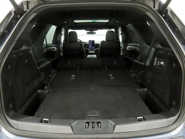 Ford Explorer Plug in Hybrid ST Line