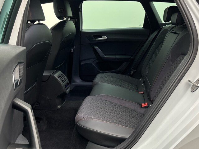 Seat Leon 1.5 eTSI DSG FR-lijn Sportstourer