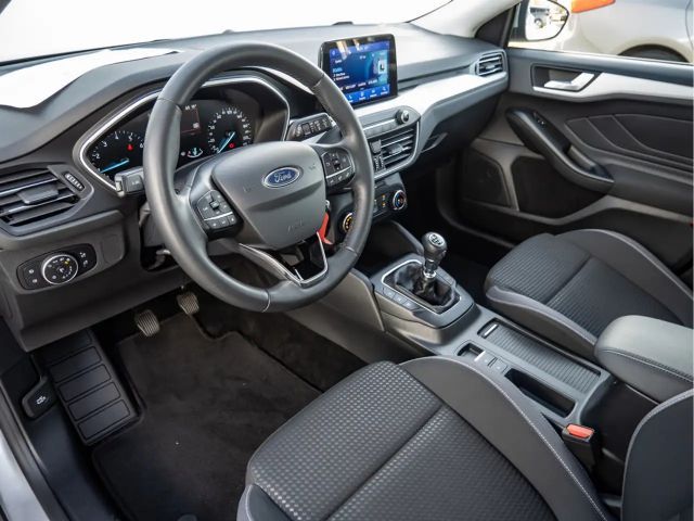 Ford Focus C & C 1.0L 125PS PDC KAMERA NAVI LED