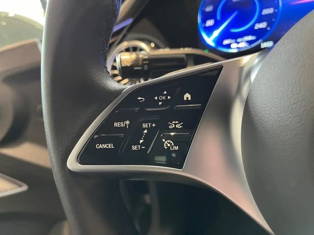 Mercedes-Benz EQE 350 Electric Art Sedan