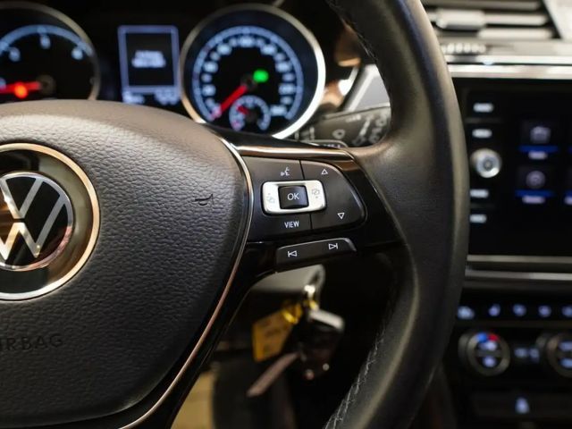 Volkswagen Touran DSG