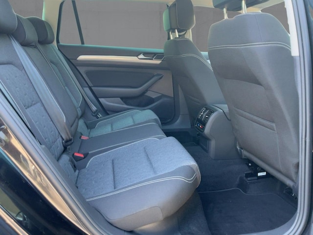 Volkswagen Passat 2.0 TDI Business DSG Variant