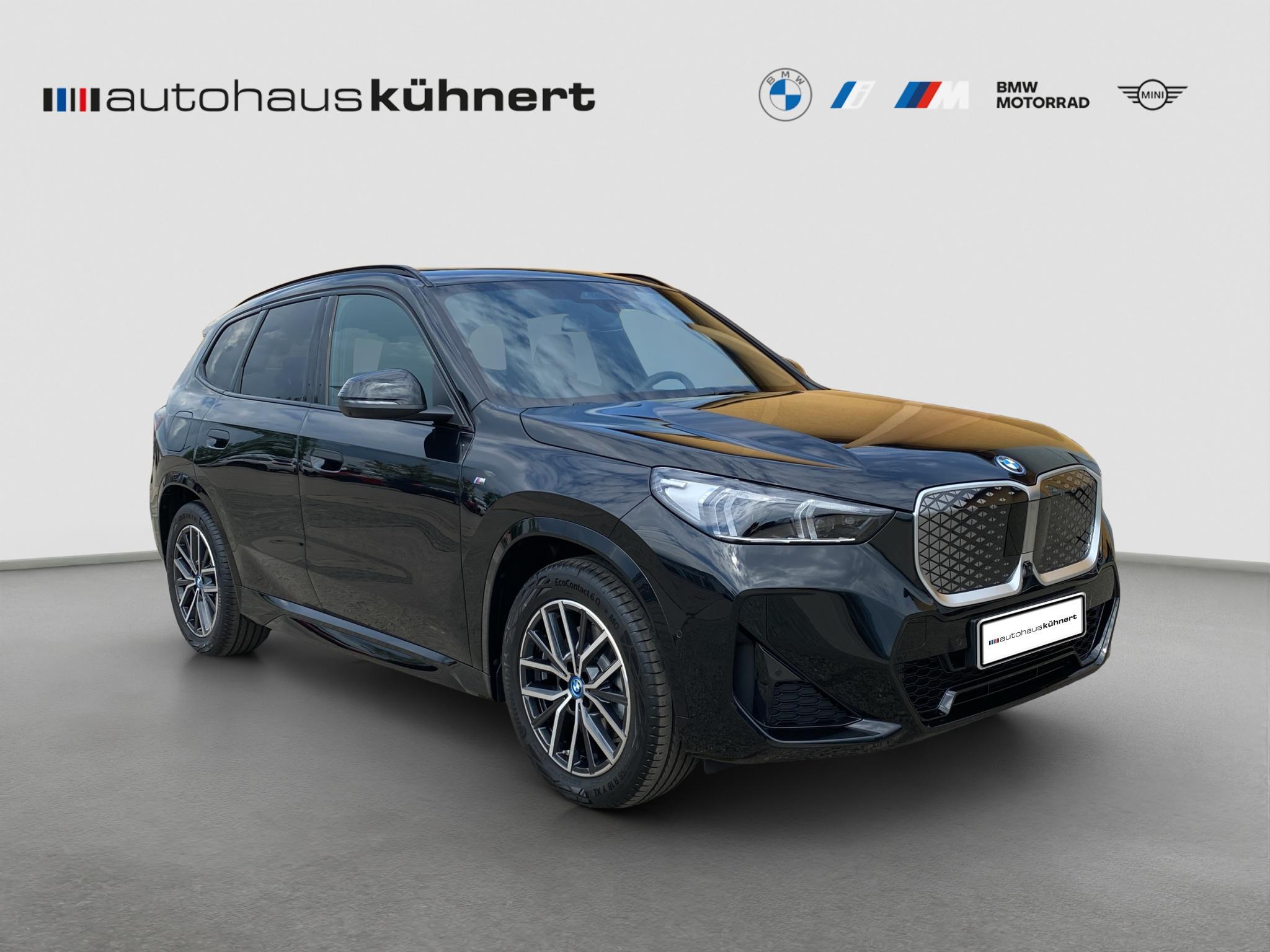 BMW iX1 xDrive30