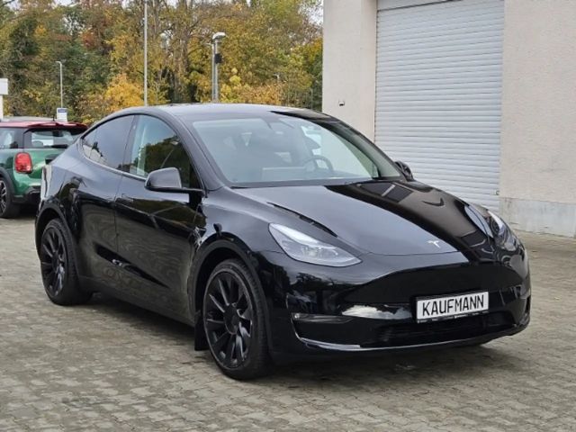 Tesla Model Y AWD Dual Motor Long Range
