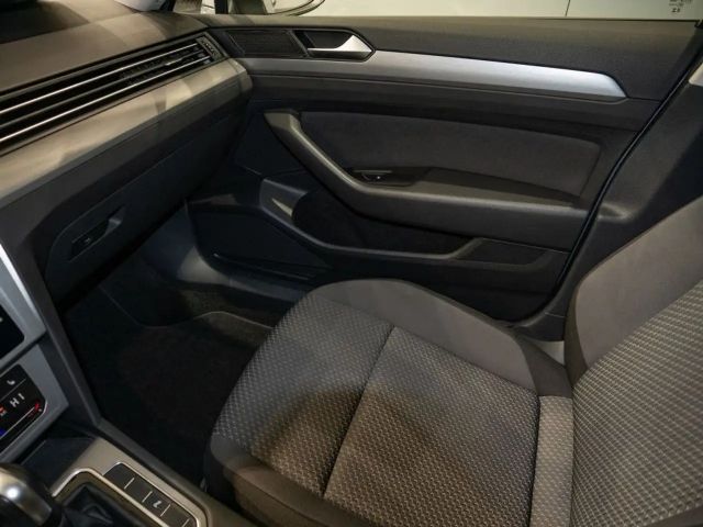 Volkswagen Passat 1.5 TSI DSG Variant