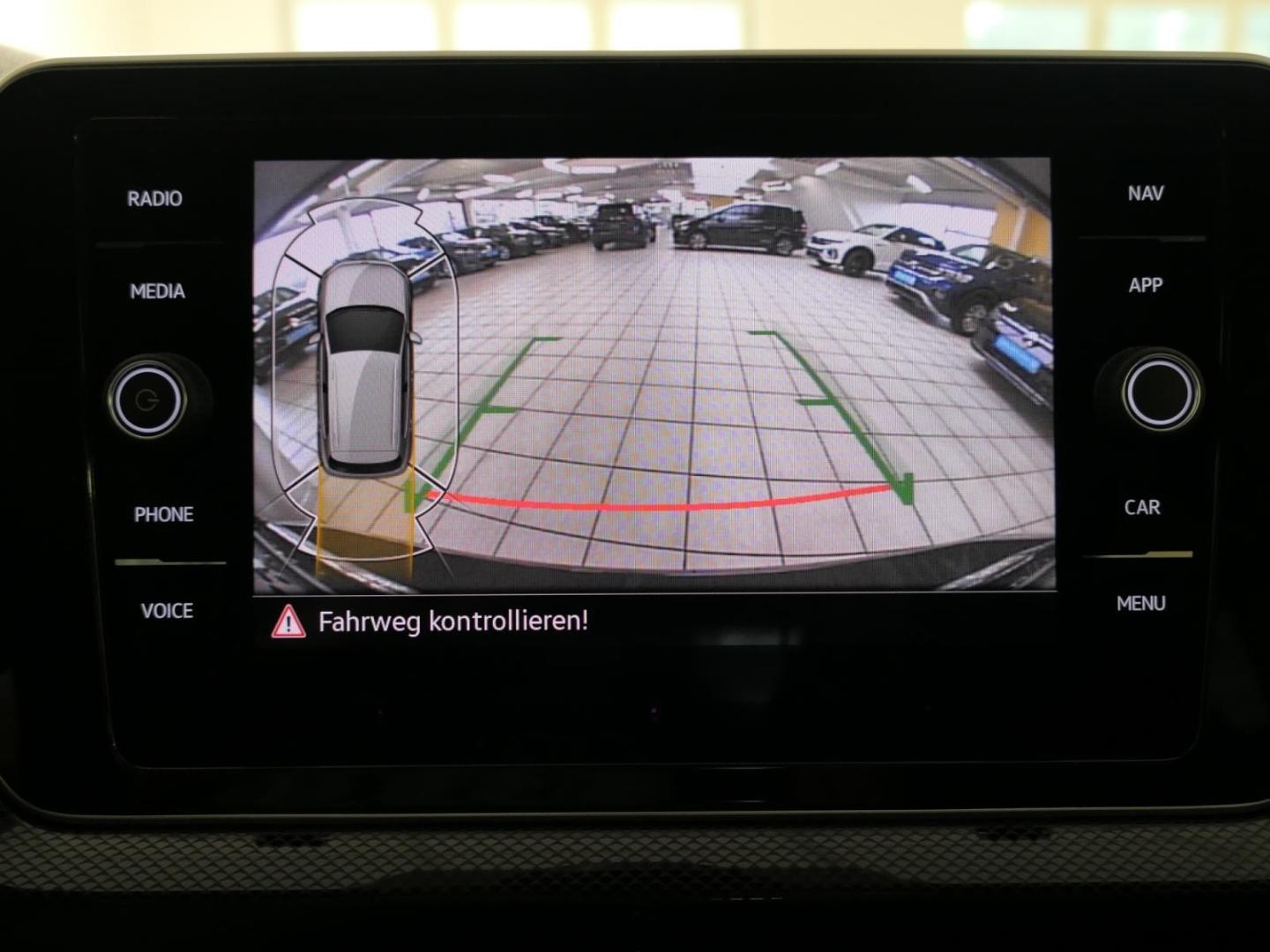 Volkswagen T-Cross 1.0 TSI DSG R-Line