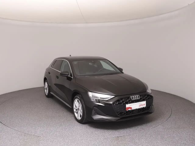 Audi A3 30 TFSI Sedan