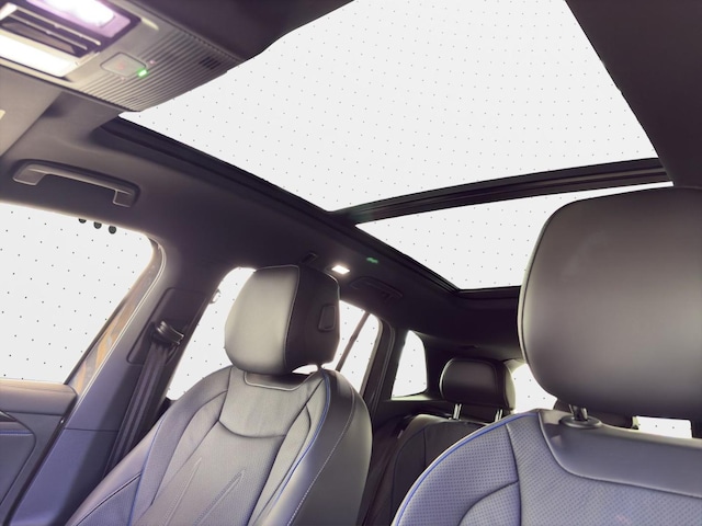 Volkswagen Tiguan 4Motion DSG R-Line