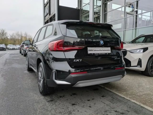 BMW iX1 xDrive30