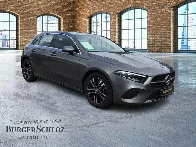 Mercedes-Benz A 180 Hatchback