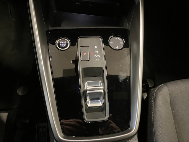 Audi A3 30 TFSI S-Tronic Sedan