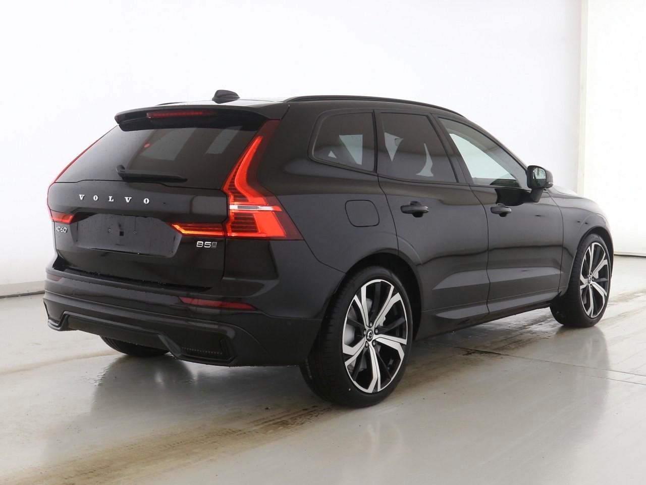 Volvo XC60 AWD Dark Ultra