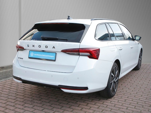 Skoda Octavia 1.5 TSI Combi Sportline