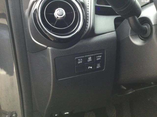 Mazda CX-3 Revolution