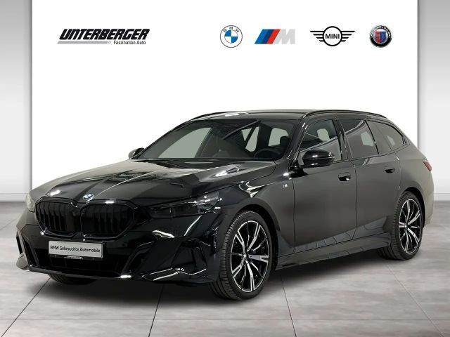 BMW 540 540d M-Sport Touring xDrive