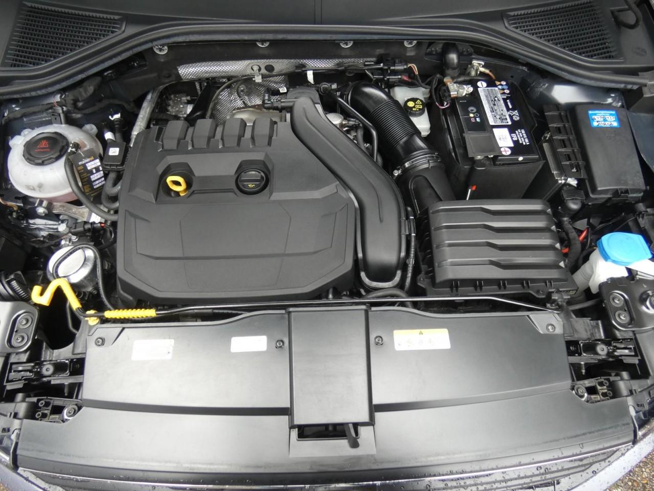 Volkswagen T-Roc 1.5 TSI Cabriolet R-Line