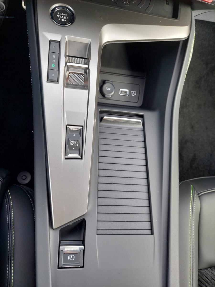 Peugeot 308 EAT8 GT-Line Hybrid