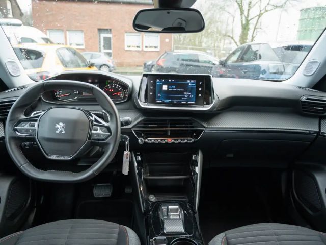 Peugeot 2008 Active Pack EAT8