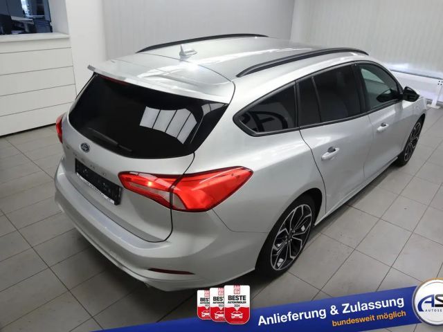 Ford Focus ST Line Wagon