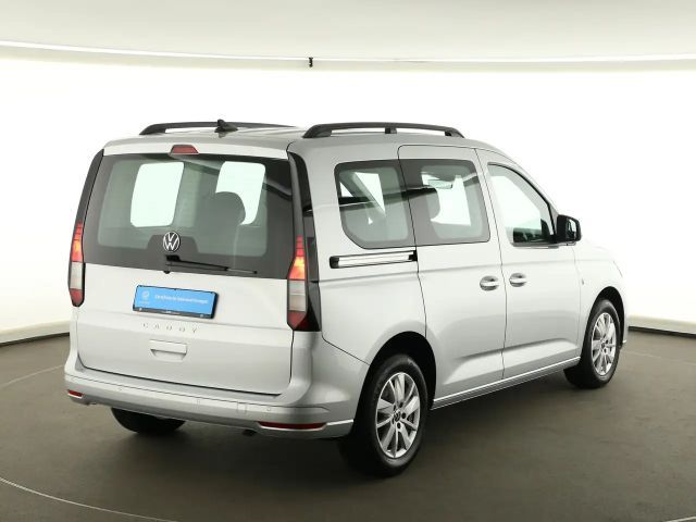 Volkswagen Caddy 1.5 TSI DSG Life