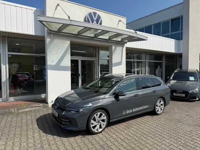 Volkswagen Golf DSG Style Variant