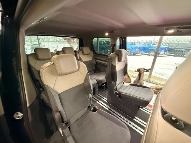 Volkswagen Multivan Style T7