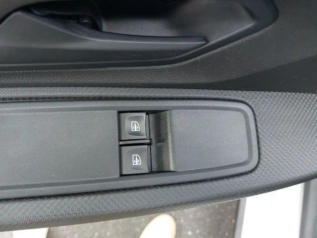 Dacia Sandero Essential Stepway TCe 90