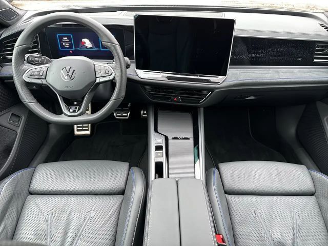 Volkswagen Passat R-Line eHybrid