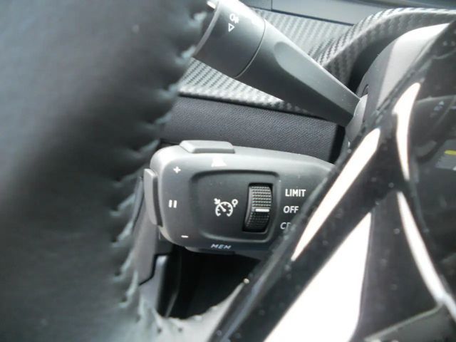 Peugeot 208 Allure Pack PureTech