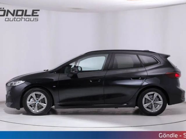 BMW 220 220i Active Tourer Sedan
