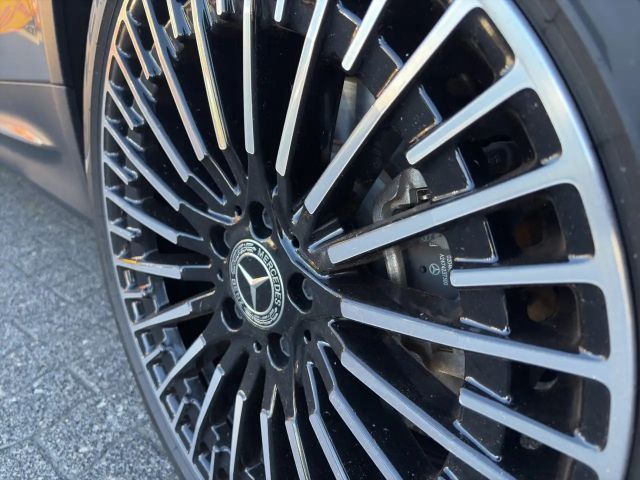 Mercedes-Benz EQB 300 4MATIC Electric Art