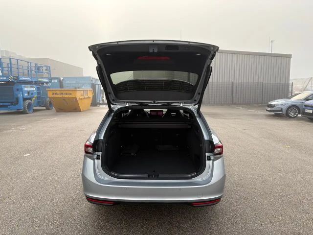 Skoda Superb Sportline iV