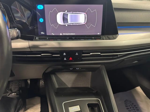 Volkswagen Golf DSG Life Variant